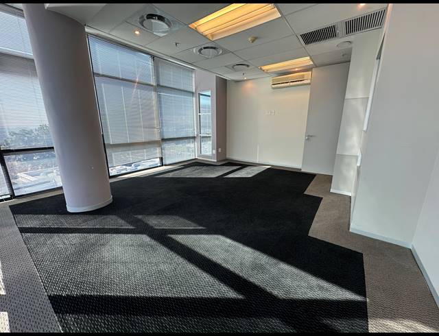 248M² OFFICE TO LET IN SANDTON CENTRAL